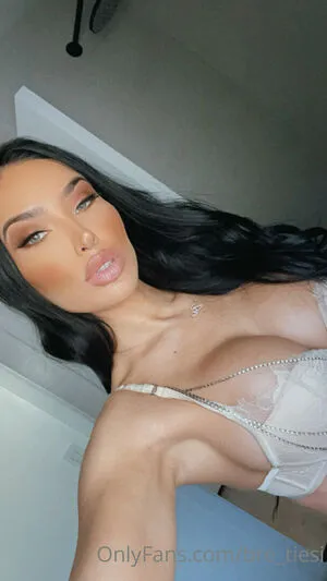 Bre Tiesi OnlyFans Leaked Free Thumbnail Picture - #H7wyc79RIM