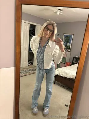 Breakinglivvy OnlyFans Leaked Free Thumbnail Picture - #TSNPWofQO6