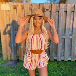 Breann Llewelyn OnlyFans Leaked Free Thumbnail Picture - #08yscGlw97