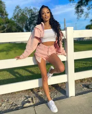 Breann Llewelyn OnlyFans Leaked Free Thumbnail Picture - #8rliAJQUQK