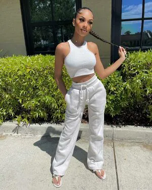 Breann Llewelyn OnlyFans Leaked Free Thumbnail Picture - #IevnkQieRz