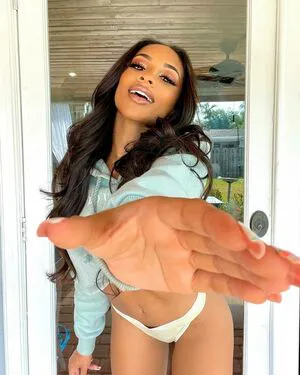 Breann Llewelyn OnlyFans Leaked Free Thumbnail Picture - #d7qdFKGG2e