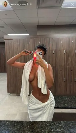 Breannacyoung OnlyFans Leaked Free Thumbnail Picture - #d0wgB3Jyld