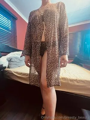 Breasty Beauty OnlyFans Leaked Free Thumbnail Picture - #Q4TX9Yt3Ig