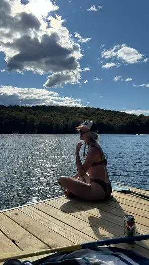 Brec Bassinger OnlyFans Leaked Free Thumbnail Picture - #77g39VpDkN