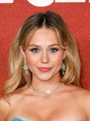 Brec Bassinger OnlyFans Leaked Free Thumbnail Picture - #8CFheBeoDv