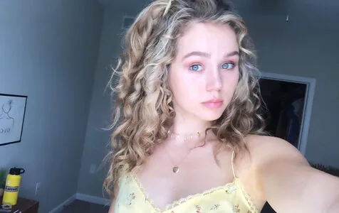 Brec Bassinger OnlyFans Leaked Free Thumbnail Picture - #Sl8RxyO7Dd