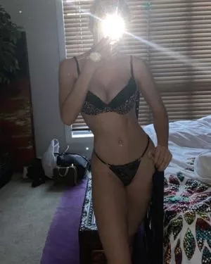 Bree Louise OnlyFans Leaked Free Thumbnail Picture - #9Bwu0BUQsQ