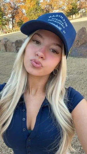 Breese Maroc OnlyFans Leaked Free Thumbnail Picture - #s3tlWv5NVF