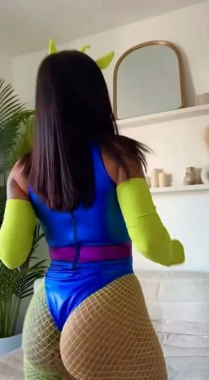 Breezy Foxx OnlyFans Leaked Free Thumbnail Picture - #d68Utuiaw9