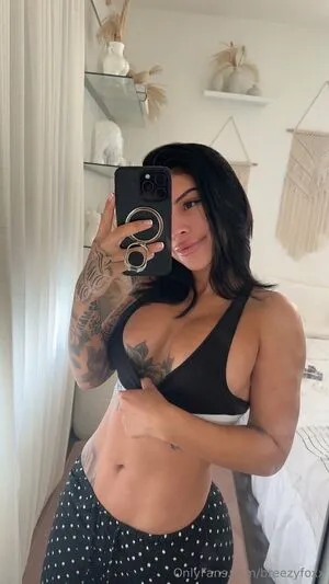Breezyfoxx OnlyFans Leaked Free Thumbnail Picture - #18UMVBzWNV