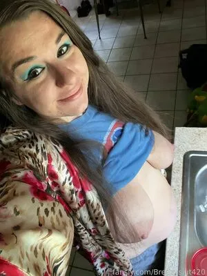 Breezyslut420 OnlyFans Leaked Free Thumbnail Picture - #hW58xvPItJ