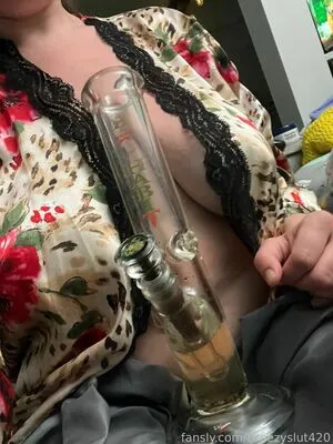 Breezyslut420 OnlyFans Leaked Free Thumbnail Picture - #ySck7x4vu9