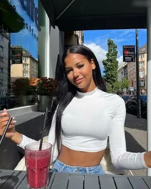 Brenda Bkn OnlyFans Leaked Free Thumbnail Picture - #BSDfmbZ7pa