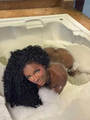 Brenda Perlaza OnlyFans Leaked Free Thumbnail Picture - #tvigfCKOGc