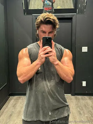 Brettrobby OnlyFans Leaked Free Thumbnail Picture - #OyMYyenu9k