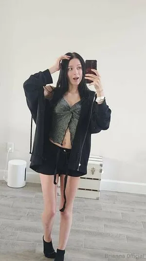 Brianna 0fficial OnlyFans Leaked Free Thumbnail Picture - #33T1DzsjLj