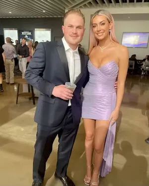 Brianna Chicken Fry OnlyFans Leaked Free Thumbnail Picture - #437R3wVr50