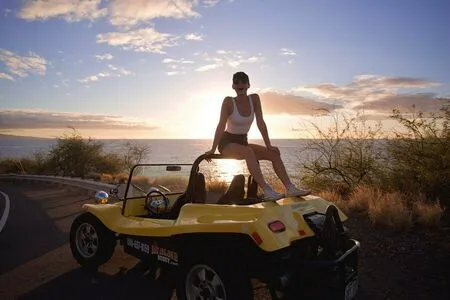 Brianna Hildebrand OnlyFans Leaked Free Thumbnail Picture - #Yus9jookni