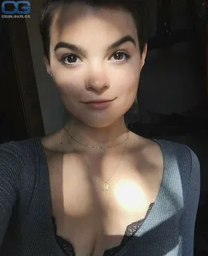 Brianna Hildebrand OnlyFans Leaked Free Thumbnail Picture - #q90CqRuJZv