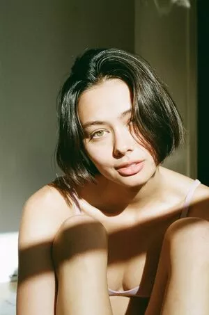 Bridget Gao Hollitt OnlyFans Leaked Free Thumbnail Picture - #MPssRaimcj