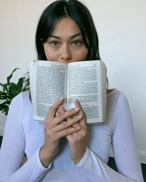 Bridget Gao Hollitt OnlyFans Leaked Free Thumbnail Picture - #c1xLwDtKgW