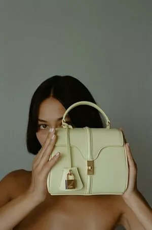 Bridget Gao Hollitt OnlyFans Leaked Free Thumbnail Picture - #ts5bEI3Hqo