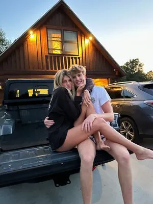 Bridget Larmore OnlyFans Leaked Free Thumbnail Picture - #KdqSVX3A3C