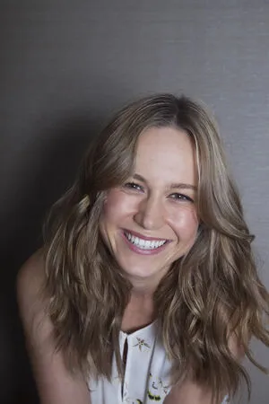 Brie Larson OnlyFans Leaked Free Thumbnail Picture - #BlIgsAhUYo