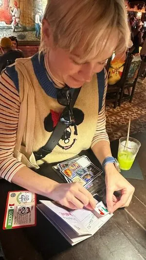 Brie Larson OnlyFans Leaked Free Thumbnail Picture - #EECIyHSqvT