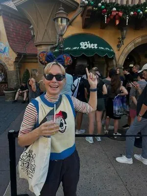 Brie Larson OnlyFans Leaked Free Thumbnail Picture - #HoZsDihUey