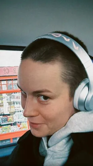 Brie Larson OnlyFans Leaked Free Thumbnail Picture - #NtxFMiqoj9