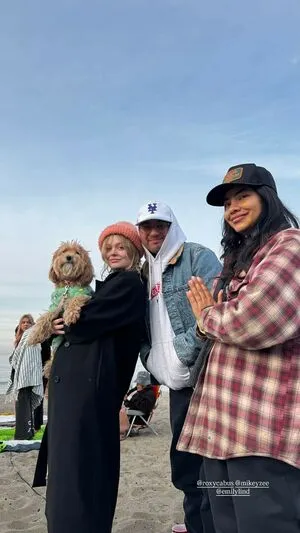 Brie Larson OnlyFans Leaked Free Thumbnail Picture - #bGutZkZ7iL