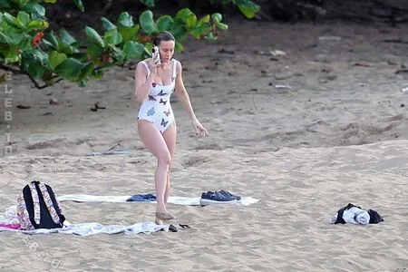 Brie Larson OnlyFans Leaked Free Thumbnail Picture - #flalyPK7uI