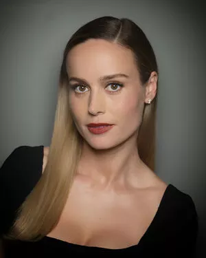 Brie Larson OnlyFans Leaked Free Thumbnail Picture - #HminCsb8w4