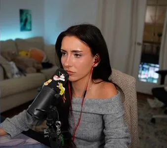 Brieanneroksa OnlyFans Leaked Free Thumbnail Picture - #cye6hsrrOj