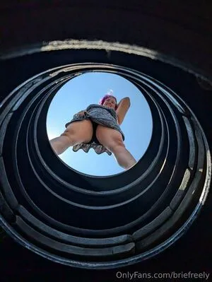 Briefreely OnlyFans Leaked Free Thumbnail Picture - #T8nCruHvod