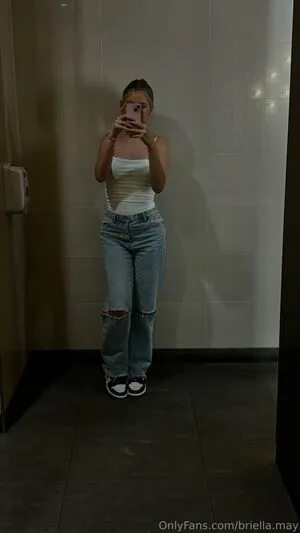 Briella May OnlyFans Leaked Free Thumbnail Picture - #K9JhluAUJM