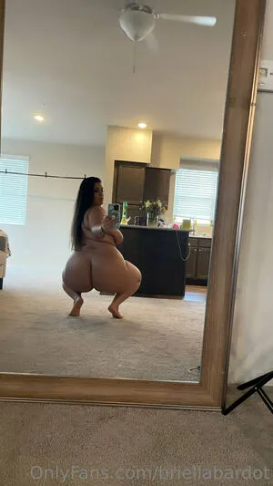 Briellabardot OnlyFans Leaked Free Thumbnail Picture - #7C0aGXeb5X