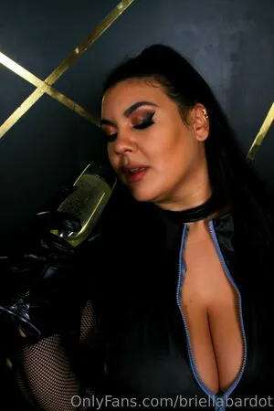 Briellabardot OnlyFans Leaked Free Thumbnail Picture - #DZBFM13IYg