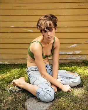 Brigette Lundy Paine OnlyFans Leaked Free Thumbnail Picture - #NQ4cYA1oSA