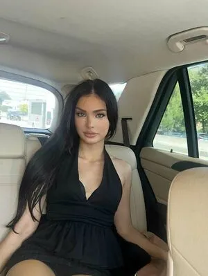 Brighton Sharbino OnlyFans Leaked Free Thumbnail Picture - #WKlJwWCAX3