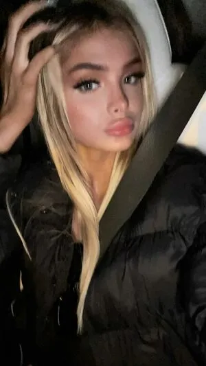 Brighton Sharbino OnlyFans Leaked Free Thumbnail Picture - #z8ZGglk7bz