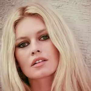 Brigitte Bardot OnlyFans Leaked Free Thumbnail Picture - #X1VuWo3O1M