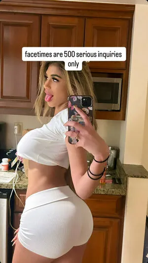 Briiellas OnlyFans Leaked Free Thumbnail Picture - #OsaDA9Yieq