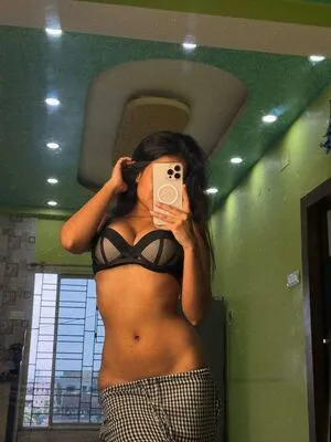 Brishti Samaddar OnlyFans Leaked Free Thumbnail Picture - #ZFQedA8wEb