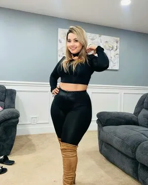 Brisnareyes OnlyFans Leaked Free Thumbnail Picture - #TMAdNaMloe