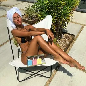 Brit Manuela OnlyFans Leaked Free Thumbnail Picture - #8bTzbd6ld8