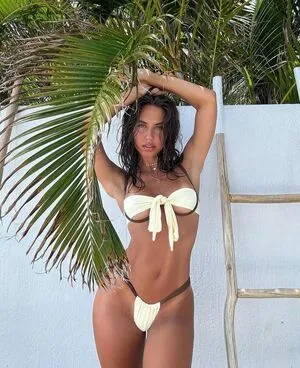 Brit Manuela OnlyFans Leaked Free Thumbnail Picture - #cwJVstdxKX