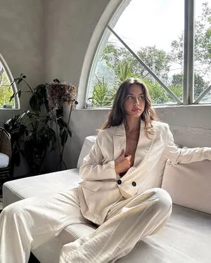 Brit Manuela OnlyFans Leaked Free Thumbnail Picture - #u2HsxHTNby